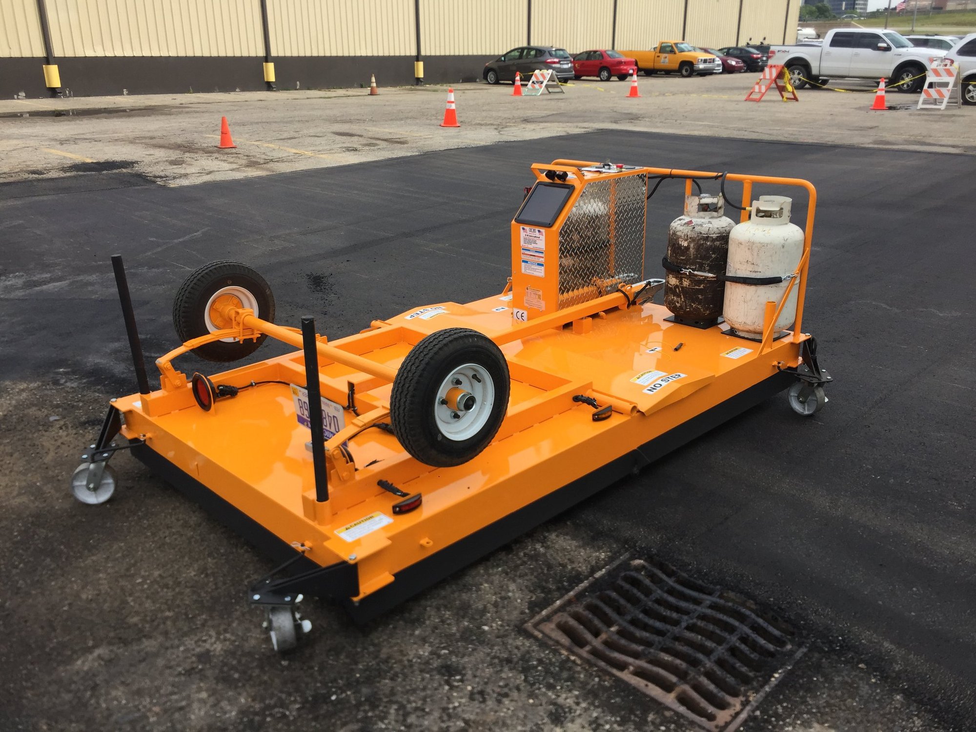 KMI-Infrared-pothole-patcher
