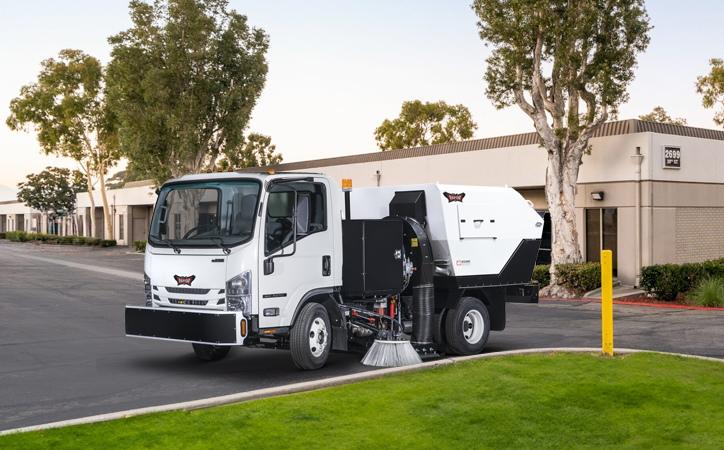 RAPTOR II street sweeper