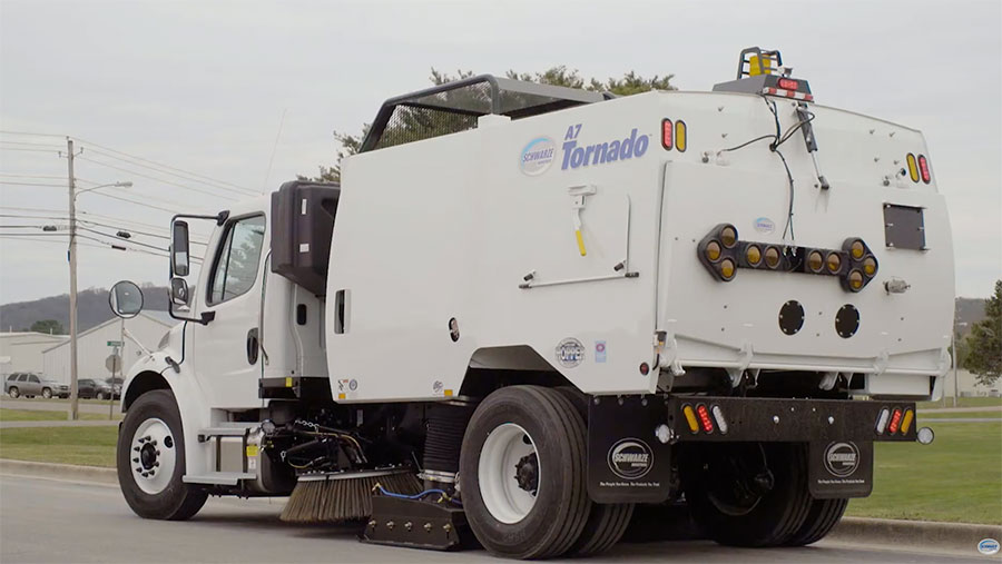 A7-schwarze-street-sweeper-isg-rents